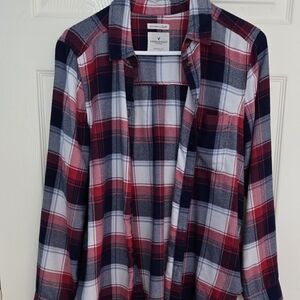 American Eagle Outfitters Red and Blue Plaid Shirt